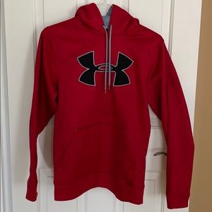 Under Armour sweatshirt
